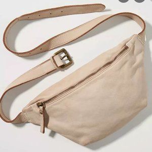 Bolsa Nova Belle Leather Belt Bag in Light Taupe
